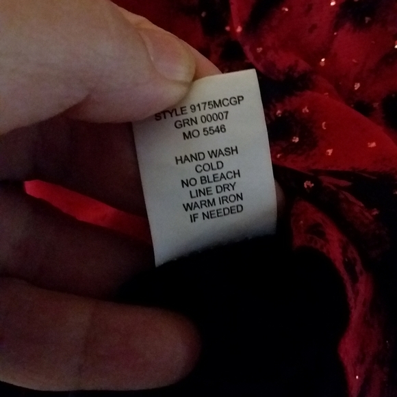 ⬇️ Sara Michelle flowy blouse - Picture 7 of 8